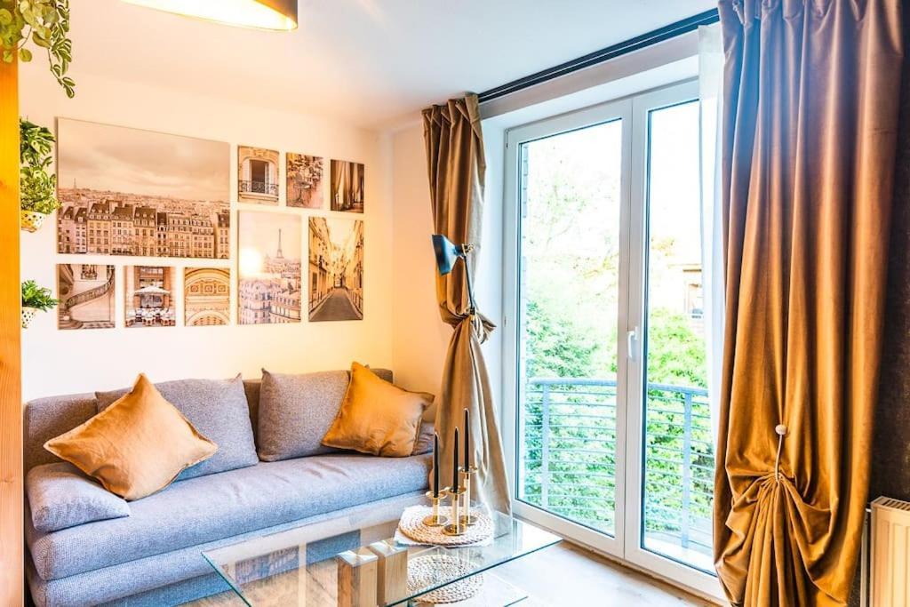 Ferienwohnung Golden Nugget Inkl Wlan, Parkplatz Detmold Exterior foto