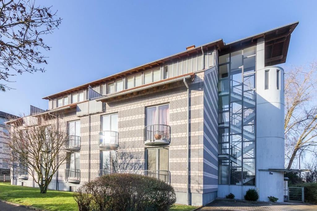 Ferienwohnung Golden Nugget Inkl Wlan, Parkplatz Detmold Exterior foto